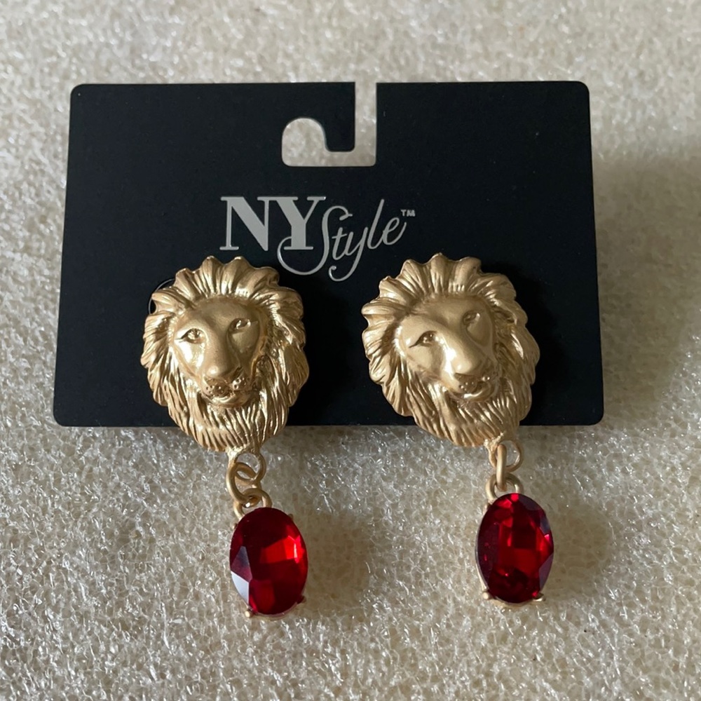 My style lion earrings